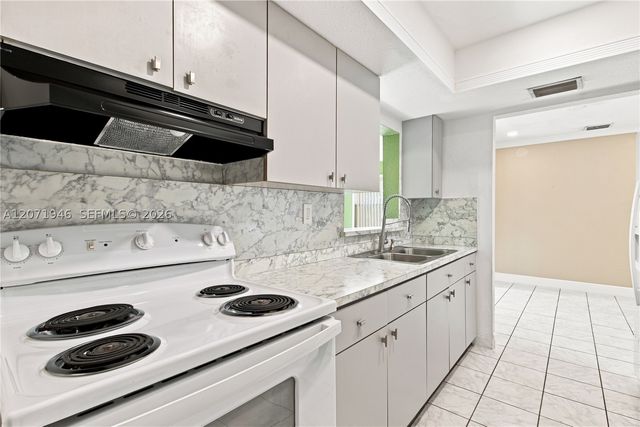 1430 NW 32nd Ter, Lauderhill, FL 33311