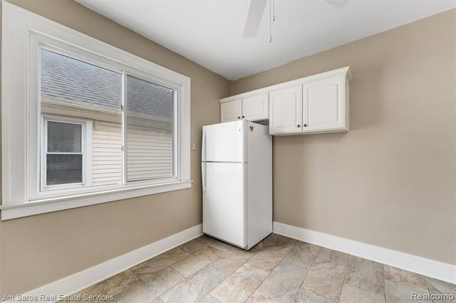 1308 Beaconsfield Avenue, Grosse Pointe, MI 48230