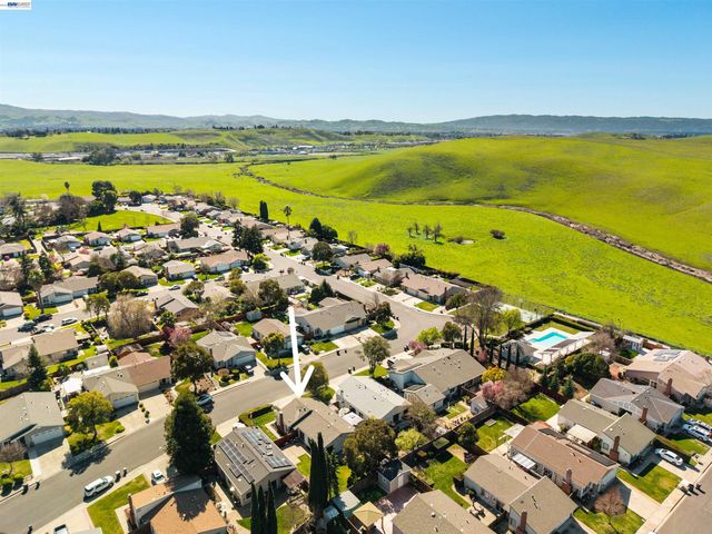 4138 Bishop Pine Way, Livermore, CA 94551