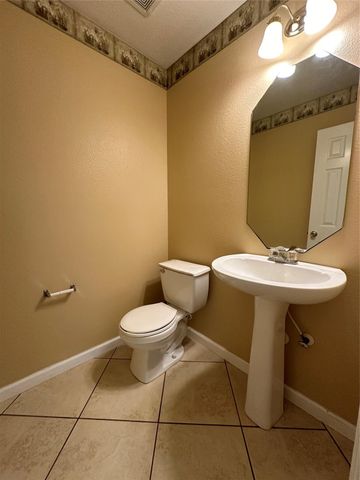 9922 Sand Lodge Lane, Houston, TX 77089