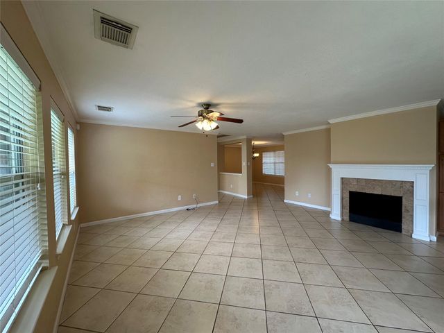 9922 Sand Lodge Lane, Houston, TX 77089