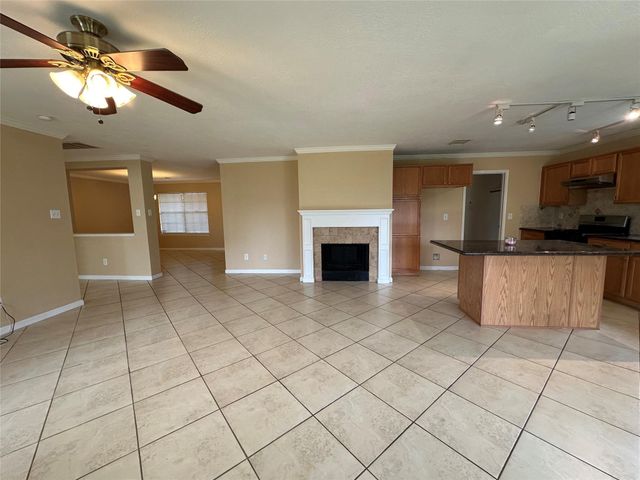 9922 Sand Lodge Lane, Houston, TX 77089