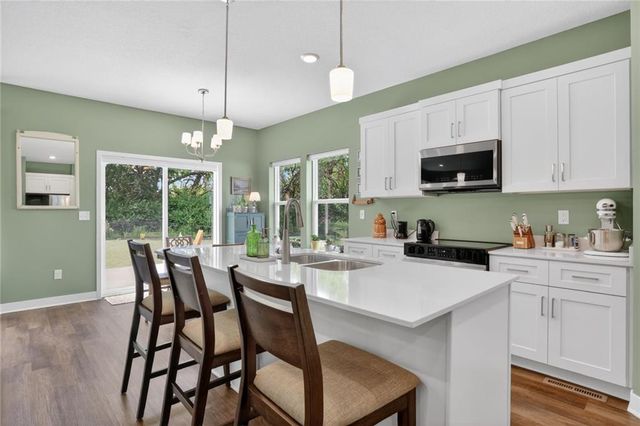 308 Woodview Drive, Raymore, MO 64083