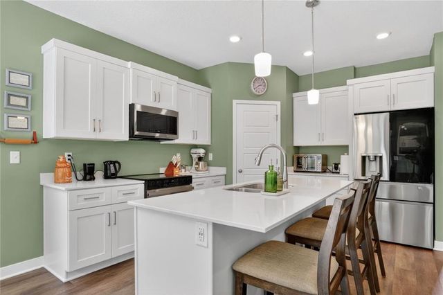 308 Woodview Drive, Raymore, MO 64083