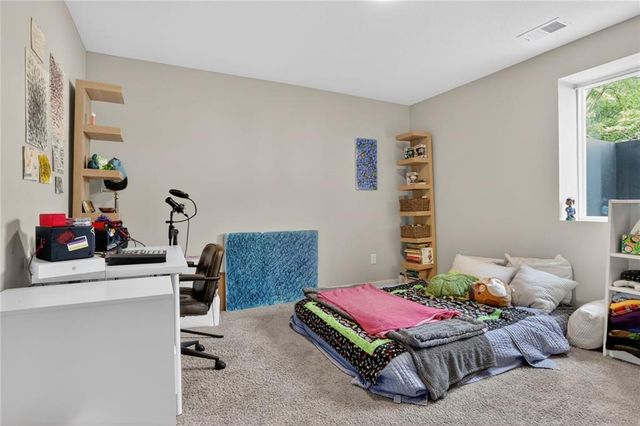 308 Woodview Drive, Raymore, MO 64083
