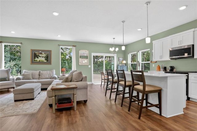308 Woodview Drive, Raymore, MO 64083