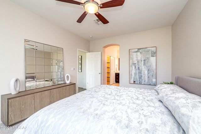 8719 N Sam Snead Drive, Tucson, AZ 85742