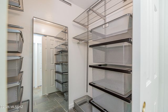 8719 N Sam Snead Drive, Tucson, AZ 85742