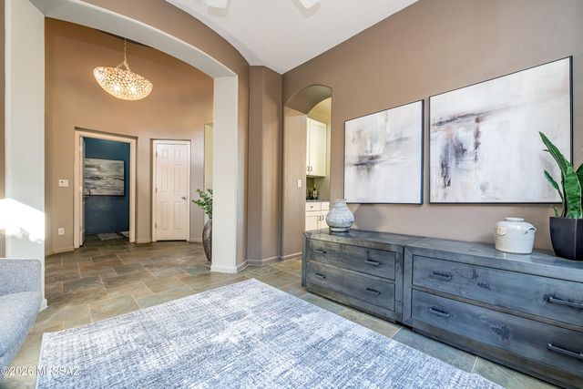 8719 N Sam Snead Drive, Tucson, AZ 85742