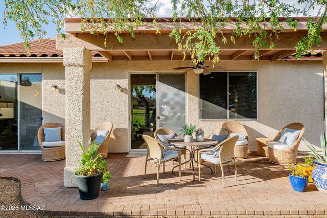 8719 N Sam Snead Drive, Tucson, AZ 85742