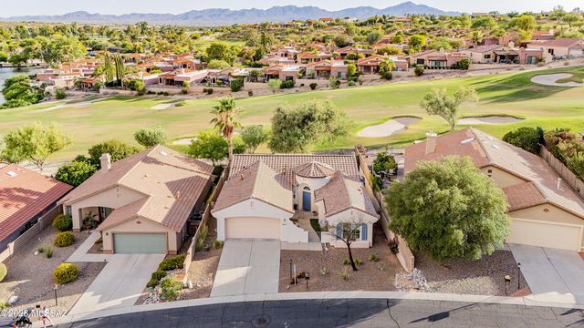8719 N Sam Snead Drive, Tucson, AZ 85742