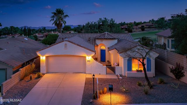 8719 N Sam Snead Drive, Tucson, AZ 85742