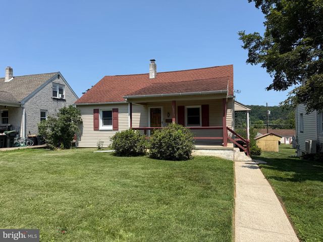 1511 STIRLING ST, Coatesville, PA 19320