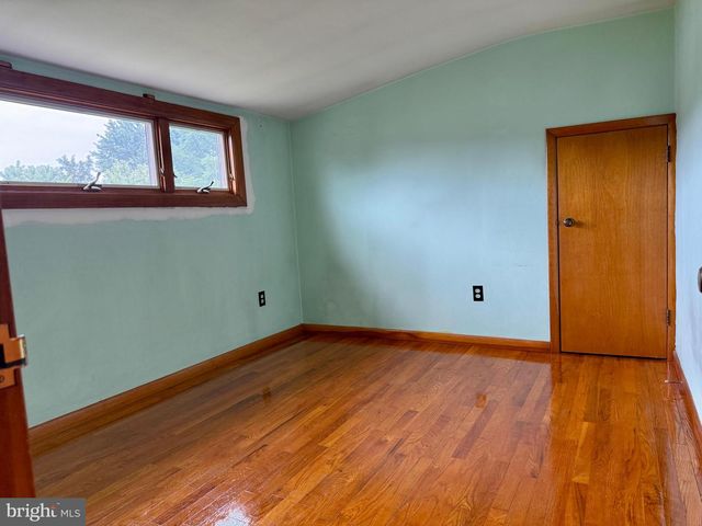 1511 STIRLING ST, Coatesville, PA 19320
