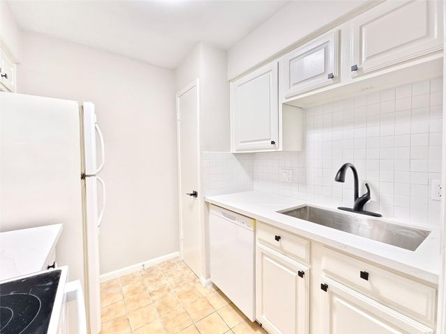 2507 Montrose Boulevard 49, Houston, TX 77006