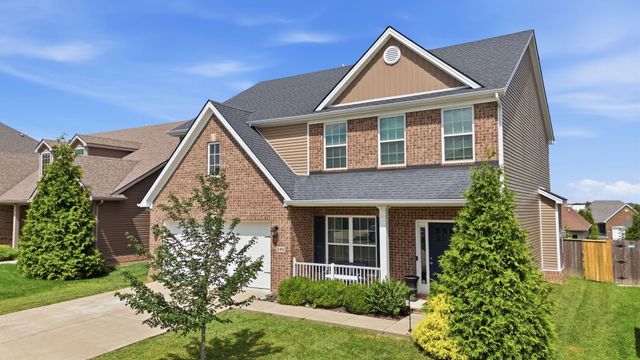 240 Blackthorn Drive, Nicholasville, KY 40356