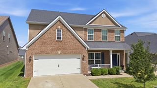240 Blackthorn Drive, Nicholasville, KY 40356