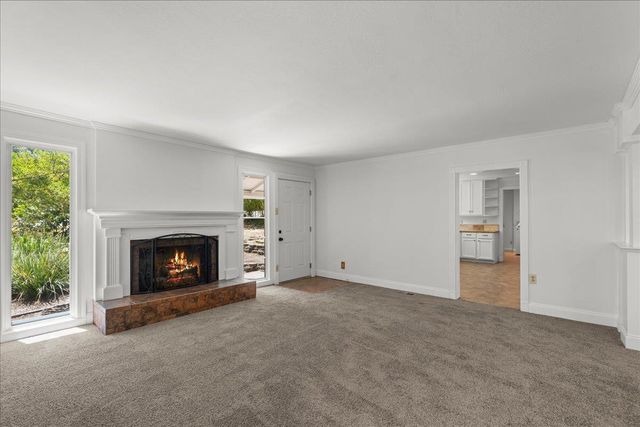 20476 Santa Cruz Highway, Los Gatos, CA 95033