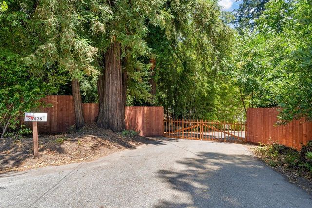 20476 Santa Cruz Highway, Los Gatos, CA 95033