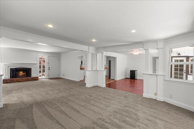20476 Santa Cruz Highway, Los Gatos, CA 95033