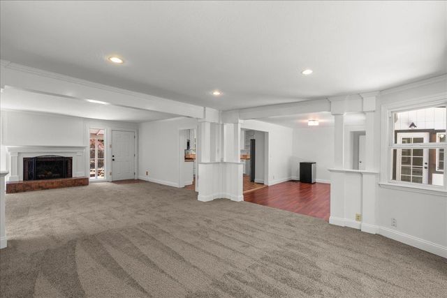 20476 Santa Cruz Highway, Los Gatos, CA 95033