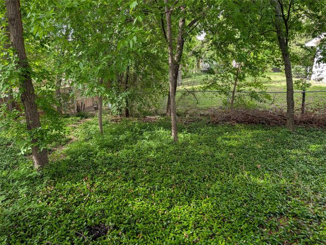 3004 Encino Drive, Fort Worth, TX 76116