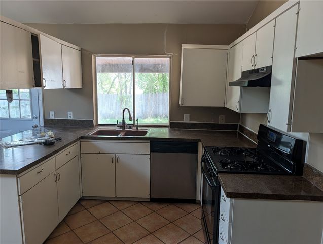3004 Encino Drive, Fort Worth, TX 76116