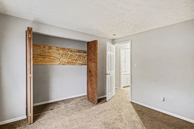 5290 Quincy Drive, Columbus, OH 43232