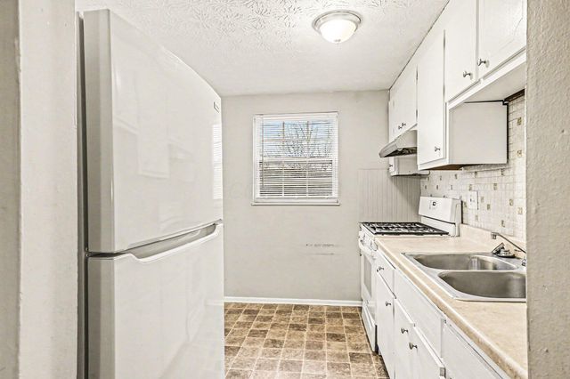 5290 Quincy Drive, Columbus, OH 43232