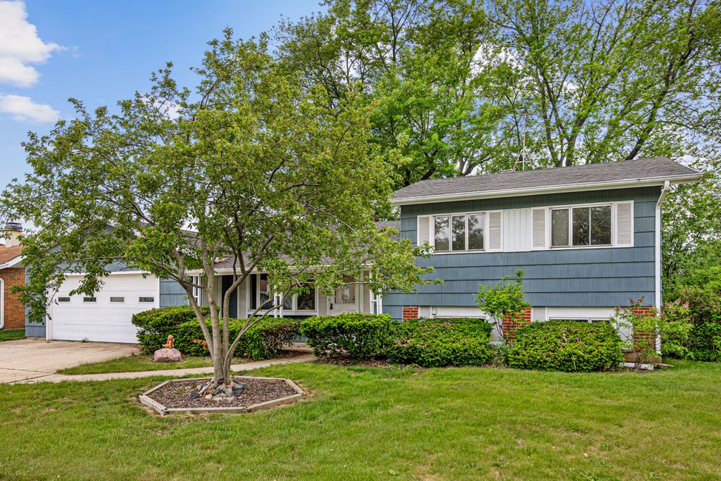 500 Audubon Street, Hoffman Estates, IL 60169