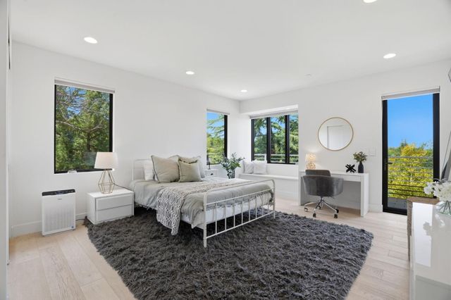 19288 Bainter Avenue, Saratoga, CA 95070