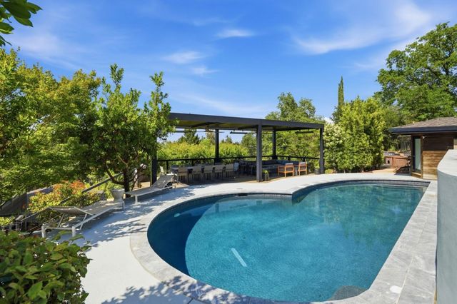 19288 Bainter Avenue, Saratoga, CA 95070