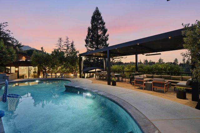 19288 Bainter Avenue, Saratoga, CA 95070