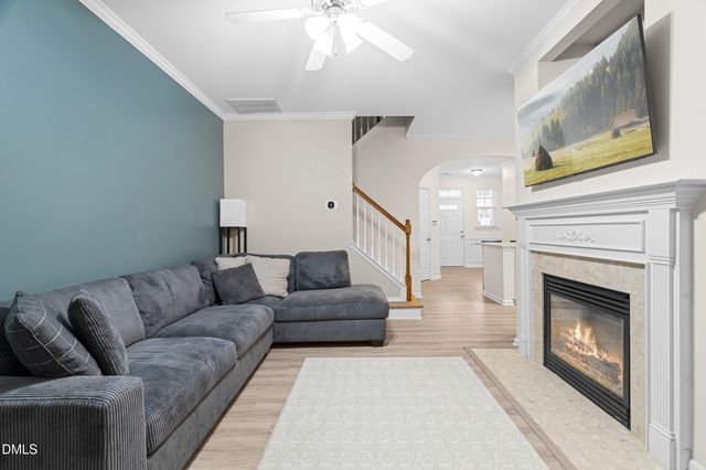 5917 Chivalry Court, Raleigh, NC 27612