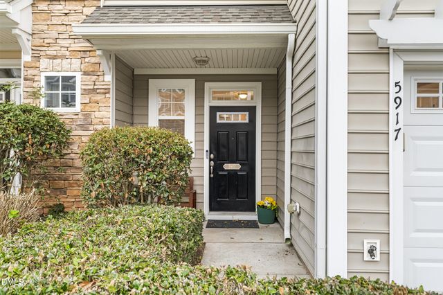 5917 Chivalry Court, Raleigh, NC 27612
