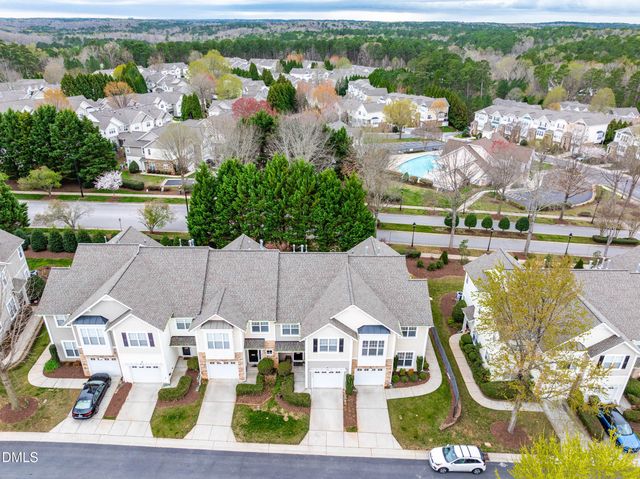 5917 Chivalry Court, Raleigh, NC 27612