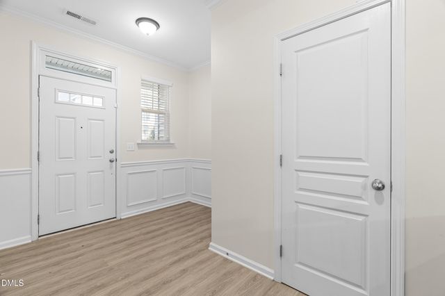 5917 Chivalry Court, Raleigh, NC 27612