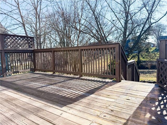 9719 W 59th Terrace, Merriam, KS 66203