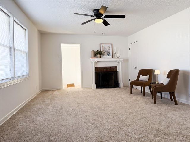 9719 W 59th Terrace, Merriam, KS 66203