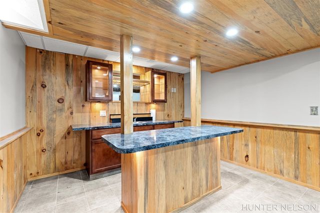 1081 E 98th Street, Grant, MI 49327