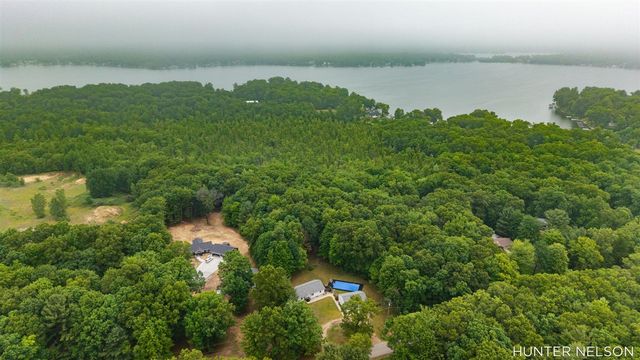 1081 E 98th Street, Grant, MI 49327