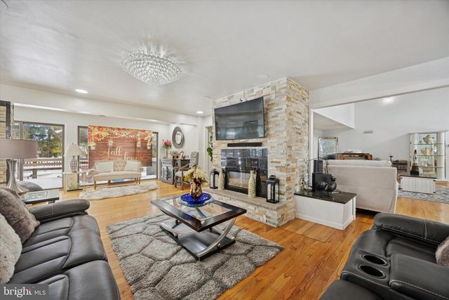 1111 N BROAD ST, Allentown, PA 18104