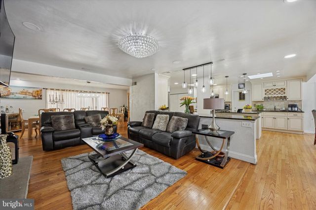 1111 N BROAD ST, Allentown, PA 18104