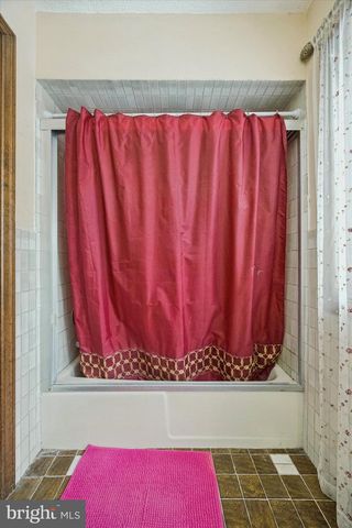 1111 N BROAD ST, Allentown, PA 18104