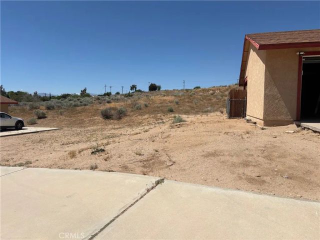 17185 Fremontia Street, Hesperia, CA 92345