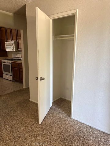 17185 Fremontia Street, Hesperia, CA 92345