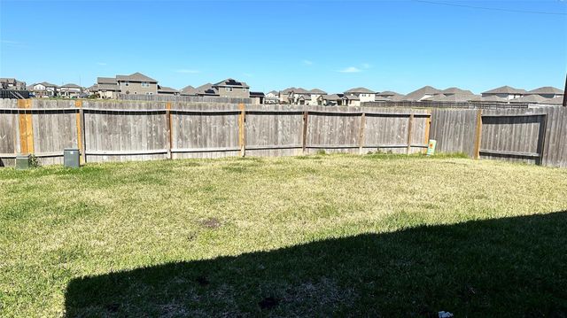 1103 Cattle Chute Court, Rosharon, TX 77583