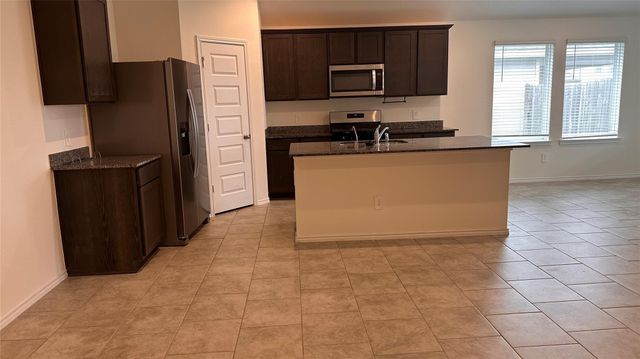 1103 Cattle Chute Court, Rosharon, TX 77583