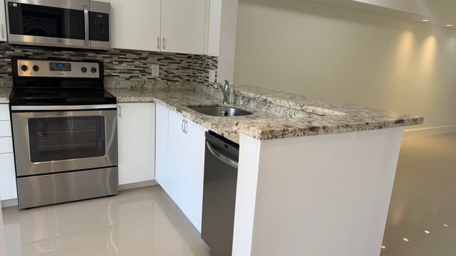 2289 SW 15th Street 131, Deerfield Beach, FL 33442