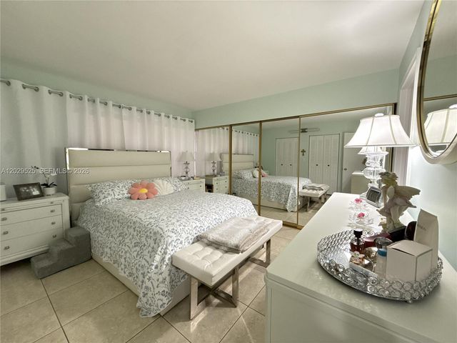 500 SW 130th Terrace 110A, Pembroke Pines, FL 33027